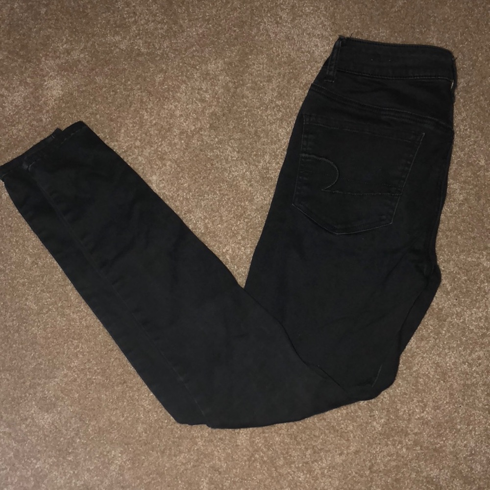 Black skinny jeggings
